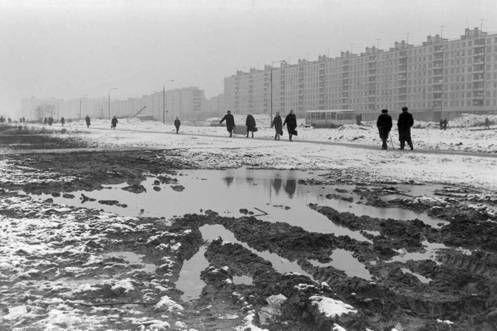 Мрак, нищета и много алкоголиков: топ-15 запрещенных фото реального СССР