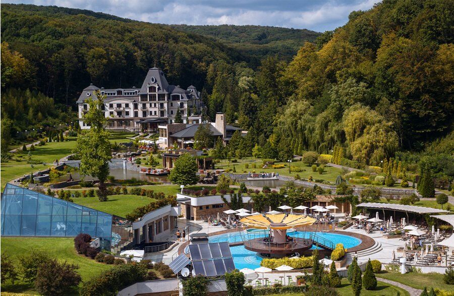 Куда поехать отдыхать в Украине: топ-5 лучших SPA-отелей Карпат