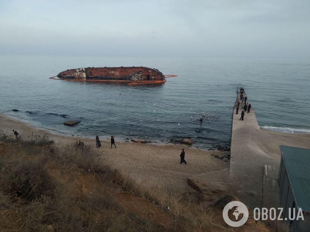 В Одесі порахували терміни і ціну утилізації танкера Delfi