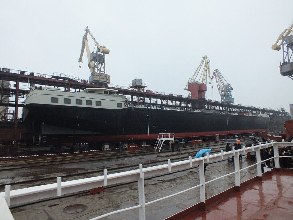 Smart Maritime Group спустила на воду третій танкер для нідерландської VEKA Shipbuilding