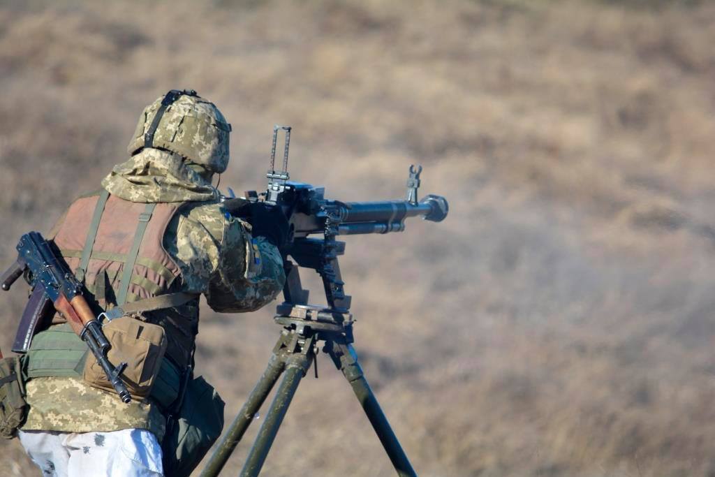 Навчання десантників у зоні ООС на Луганщині