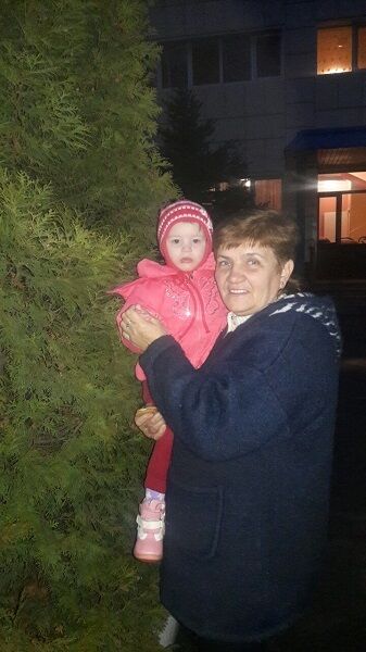 Стало відомо, скількох дітей допоміг усиновити Фонд Ріната Ахметова за 10 років