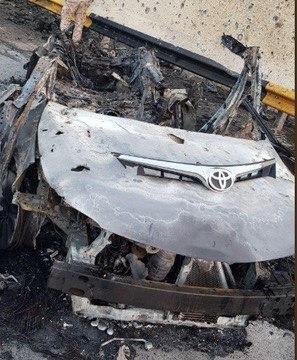 Обломки уничтоженного автомобиля, на котором перемещался Сулеймани