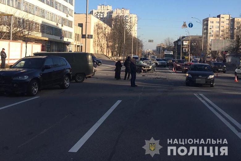 В Киеве в жутком ДТП погиб водитель