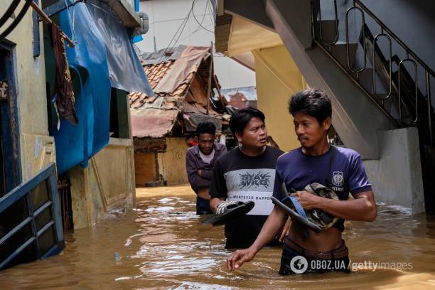 Индонезию накрыло масштабное наводнение