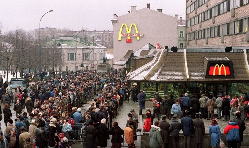 Открытие первого в СССР McDonald's