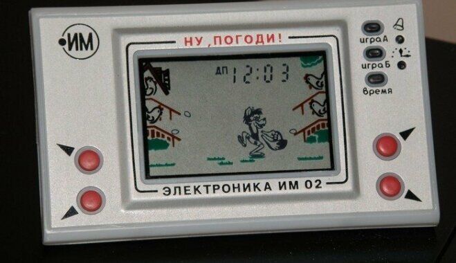 Перша радянська приставка "Електроніка"