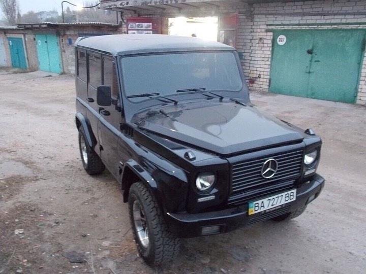 УАЗ з обличчям Mercedes G-Class