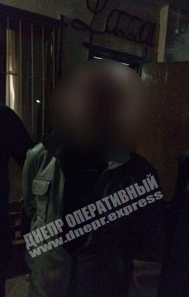 Нападавшего задержали.