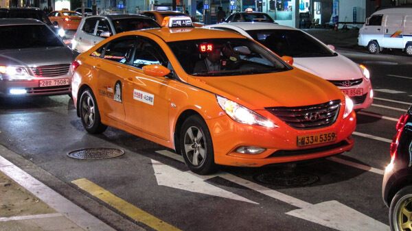 Нерідко на корейській вторинці з'являються машини з таксопарків.