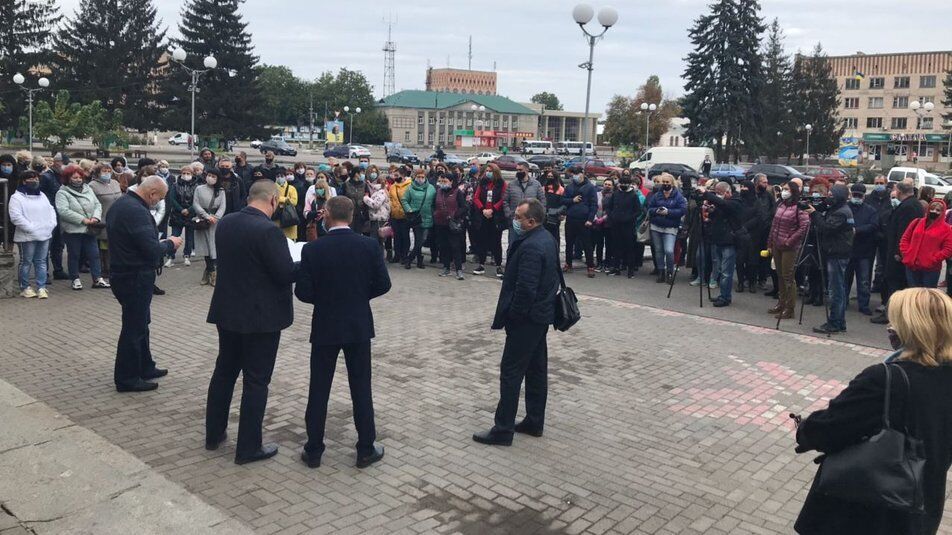 Протест проти карантинних обмежень у Смілі