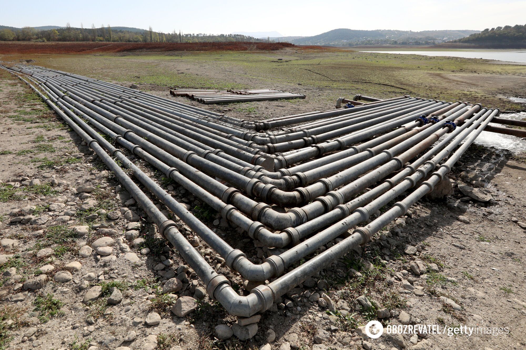 Продовжують перекидати воду з Тайганського у Сімферопольське водосховище
