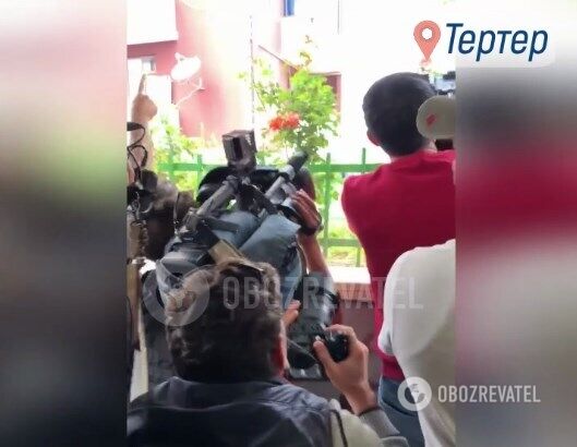 Под обстрел попали журналисты, в том числе и корреспондент OBOZREVATEL.
