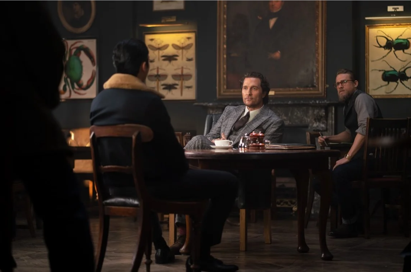 Кадр из фильма "Джентльмены". Twitter The Gentlemen