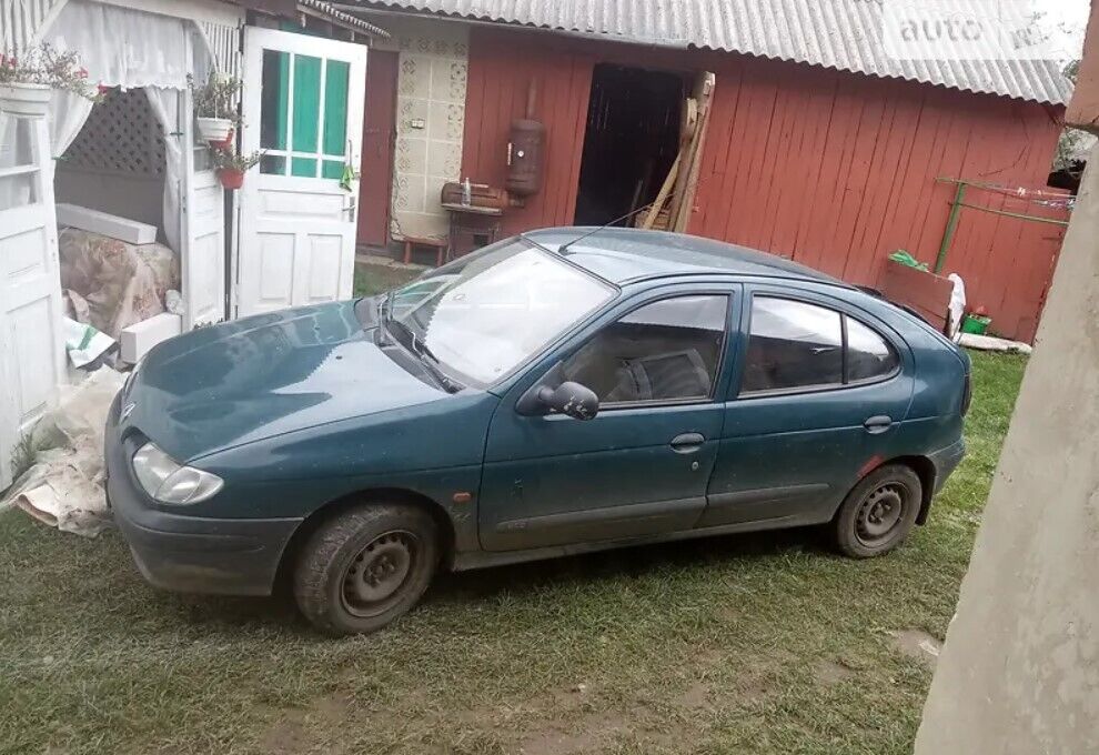 Renault Megane за 2150 доларів