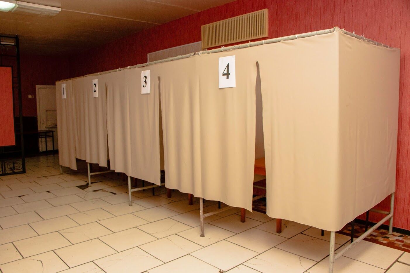 Інфекційну безпеку на всіх 425 виборчих дільницях Дніпра буде дотримано