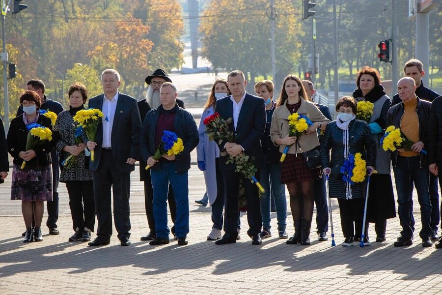 Дніпро відзначає 77-му річницю звільнення міста від фашистських загарбників