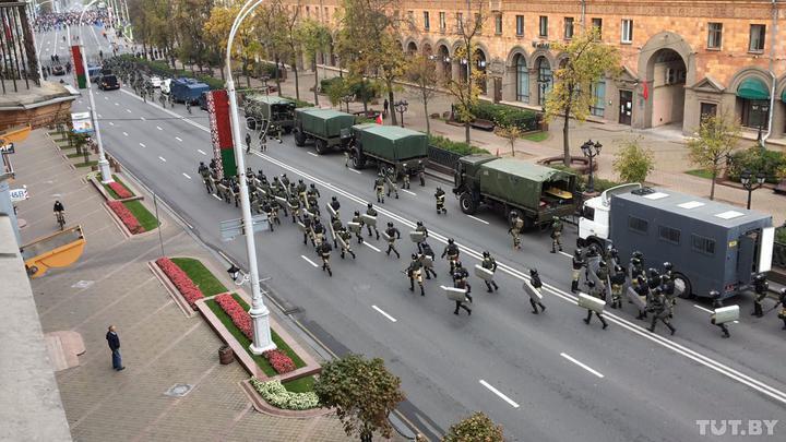 Военная техника появилась на улицах столицы Беларуси