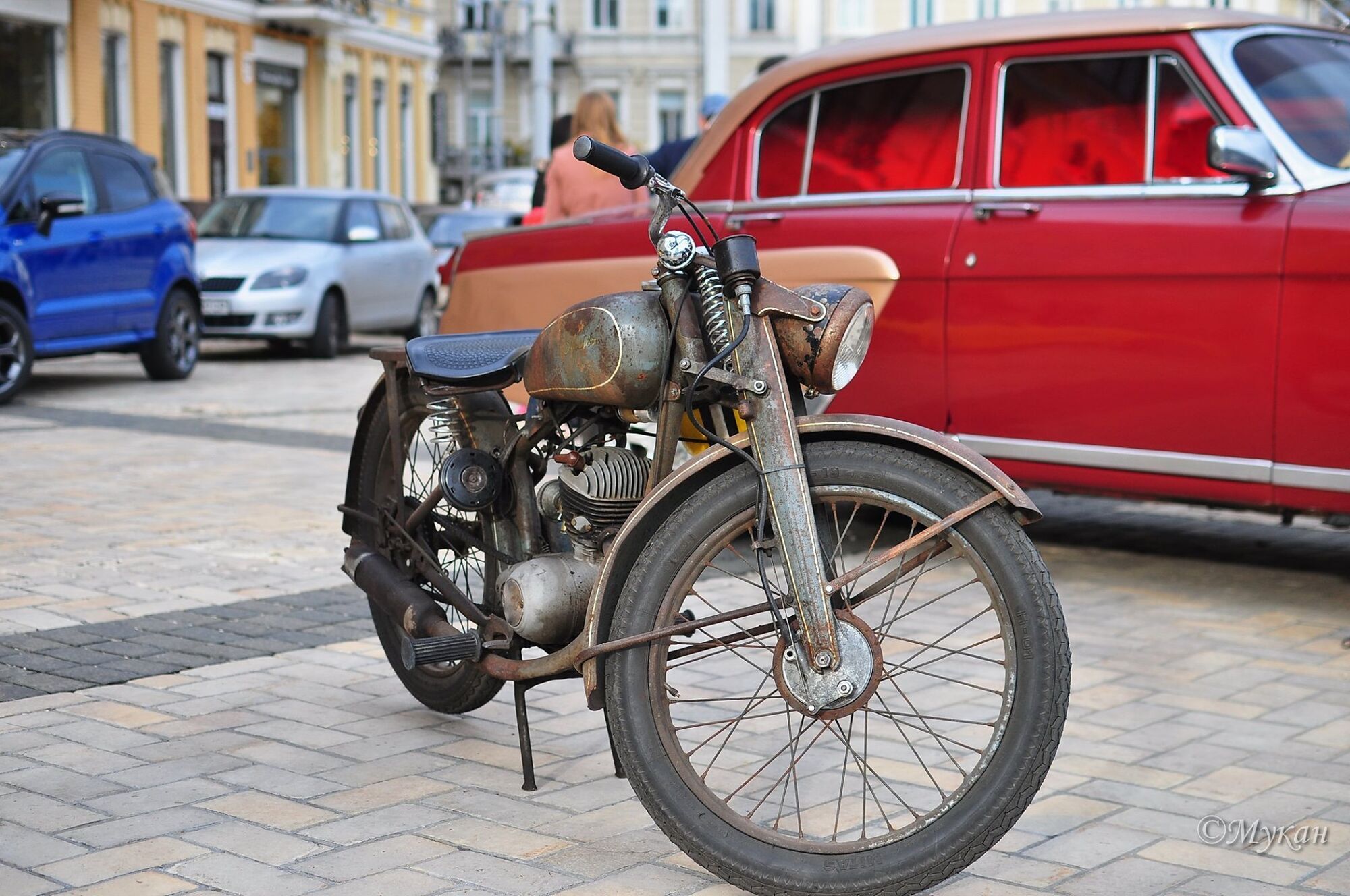Мотоцикл "Москва" 40-х годов .