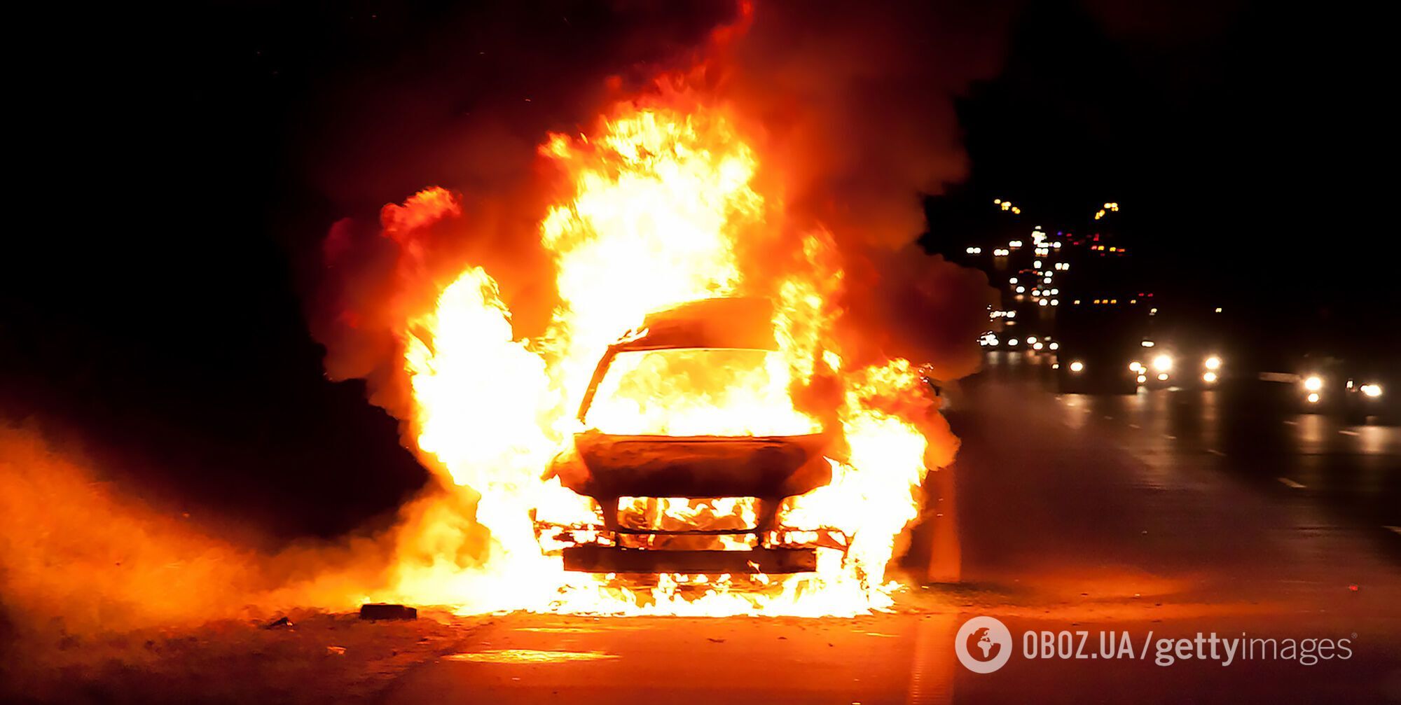 Підпали авто в Києві відбуваються постійно, а ось причини – різні