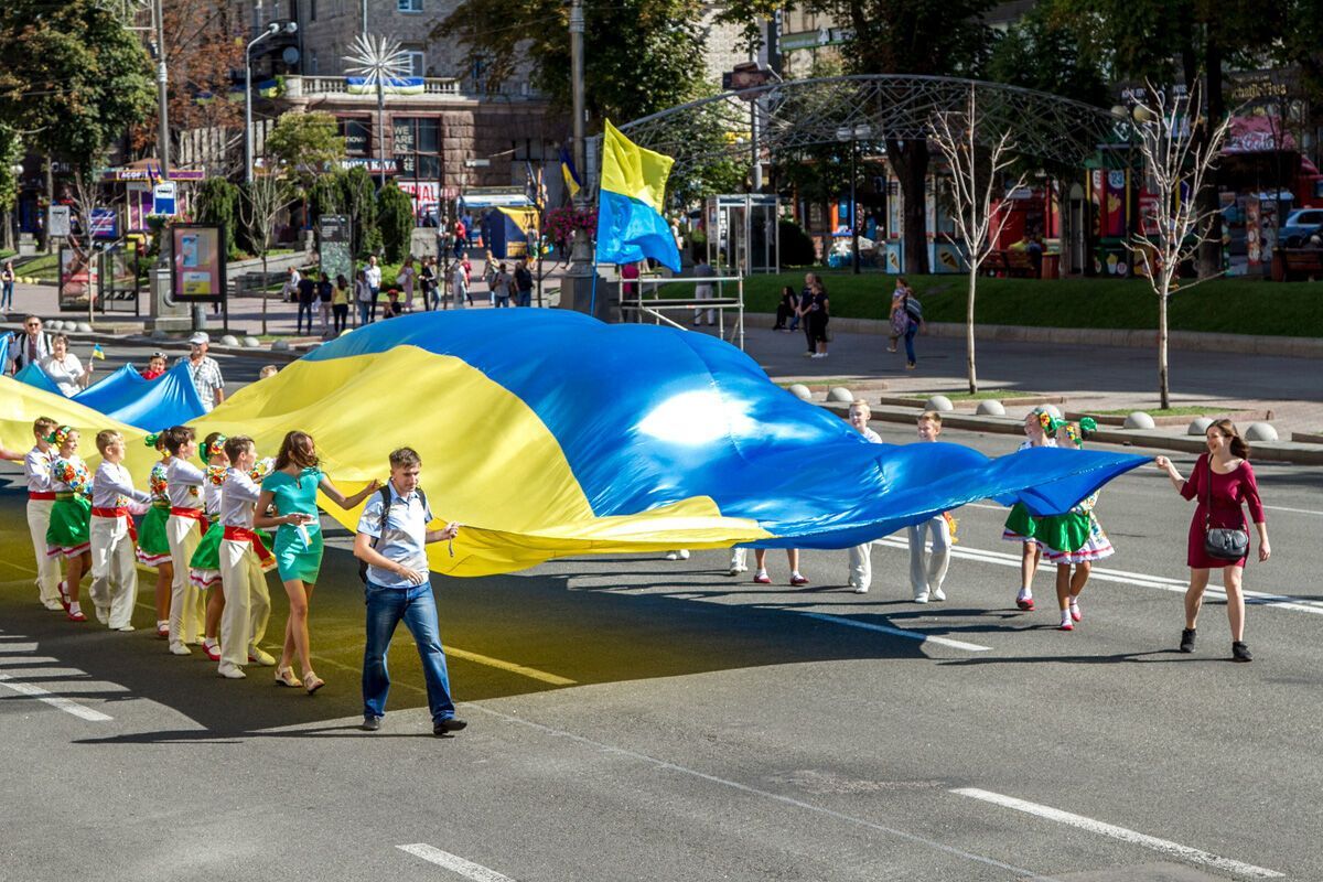 С 16 июля 2019 года в Украине действует закон "Об обеспечении функционирования украинского языка как государственного"