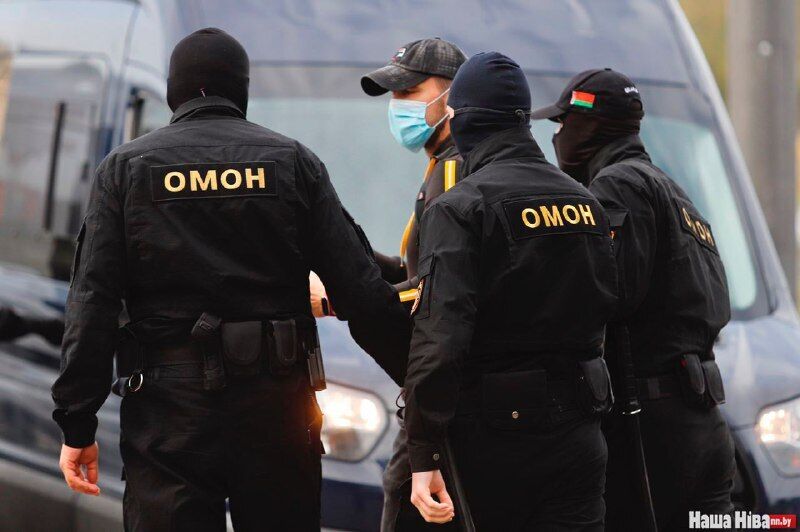 Силовики затримали учасників протесту в Мінську
