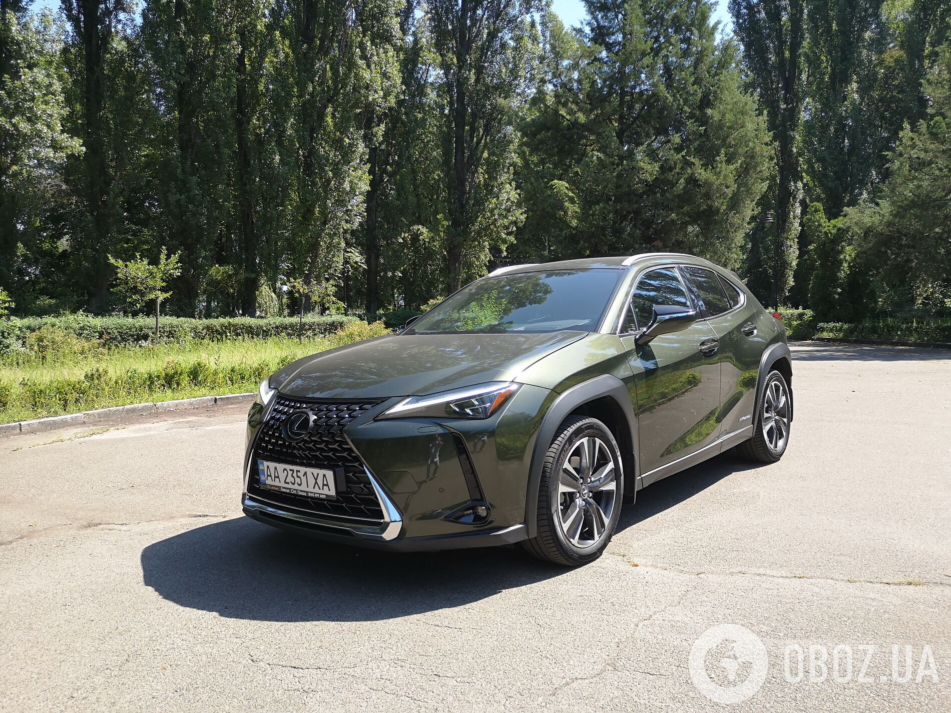 2020 Lexus UX 250h. Фото: