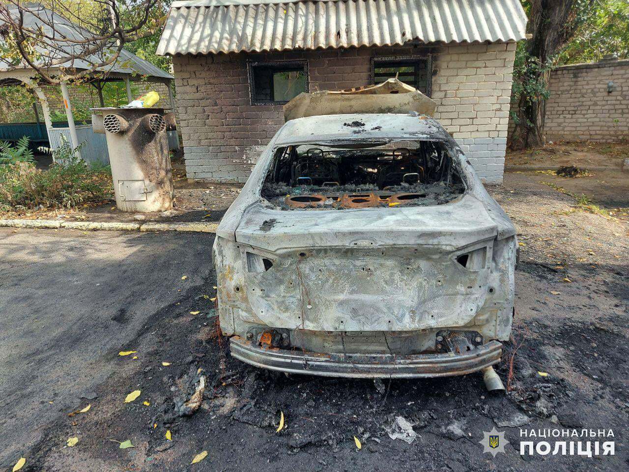 В Николаеве сожгли авто кандидату в депутаты от "Слуги народа". Фото