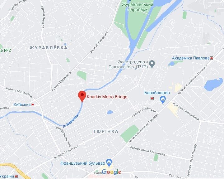 Авария произошла возле моста метро в Харькове