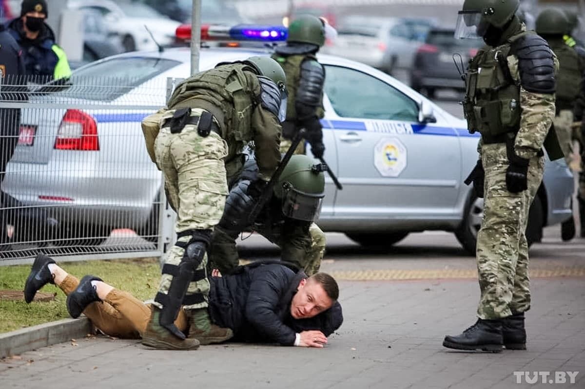 Задержания в Минске.