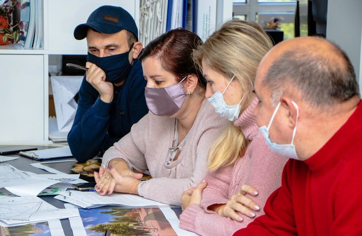 У Дніпрі обговорили проєкт реконструкції скверу на розі вул. Калинової та Образцова