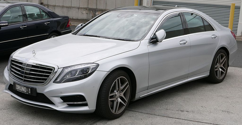 Mercedes S-Class W222