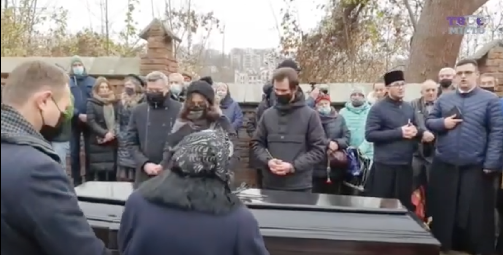 Похороны Виктюка на Лычаковском кладбище