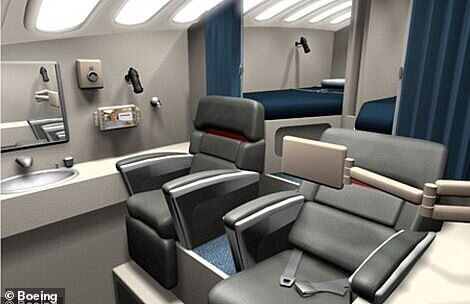 Секретные комнаты в самолете для экипажа