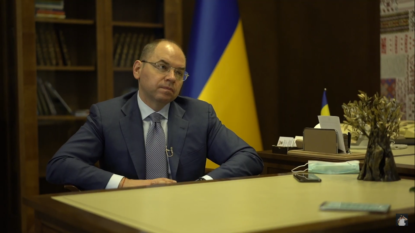 Максим Степанов на интервью