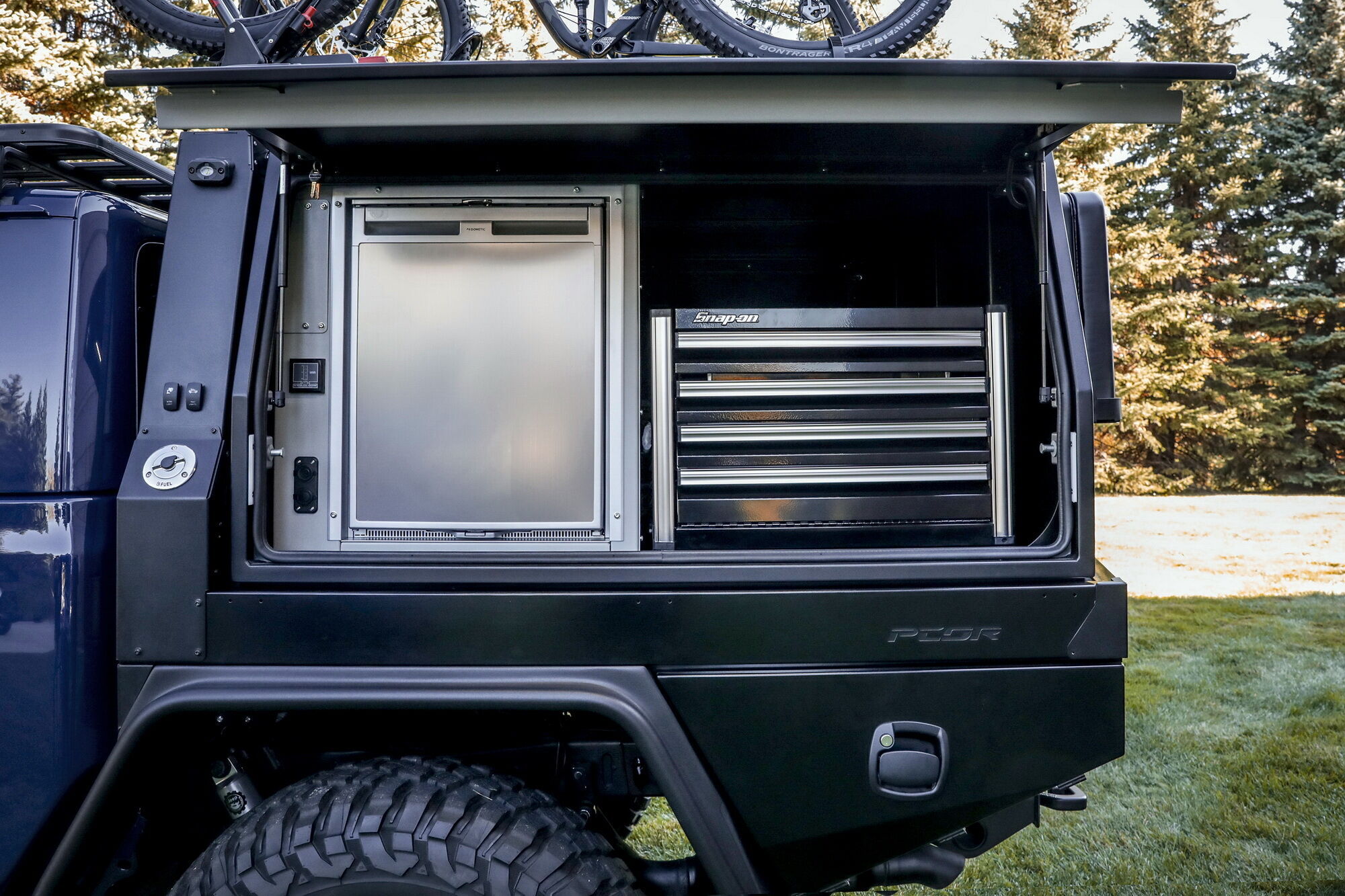 2020 Jeep Gladiator Top Dog Concept