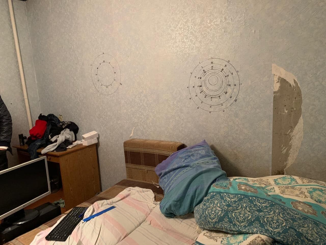 Мужчина, убивший людей в Кривом Роге, рисовал на стенах странные круги