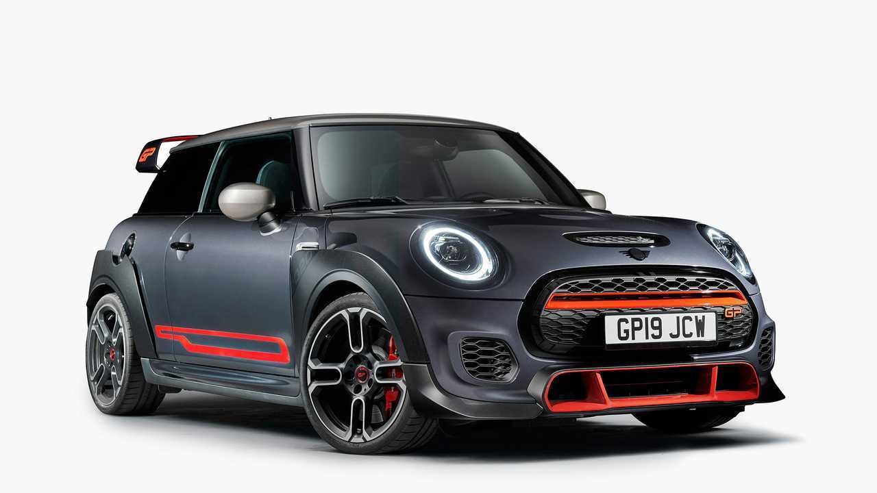 Mini Works GP ультимативна модифікація стандартного гетчбека