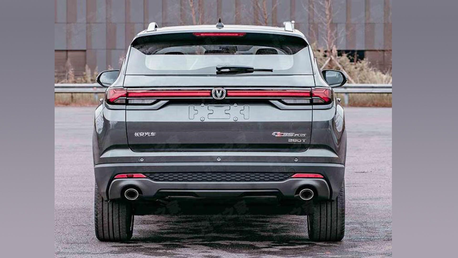 Changan CS35 Plus отримає видозмінену задню частину з новими бамперами і вбудованими хромованими патрубками