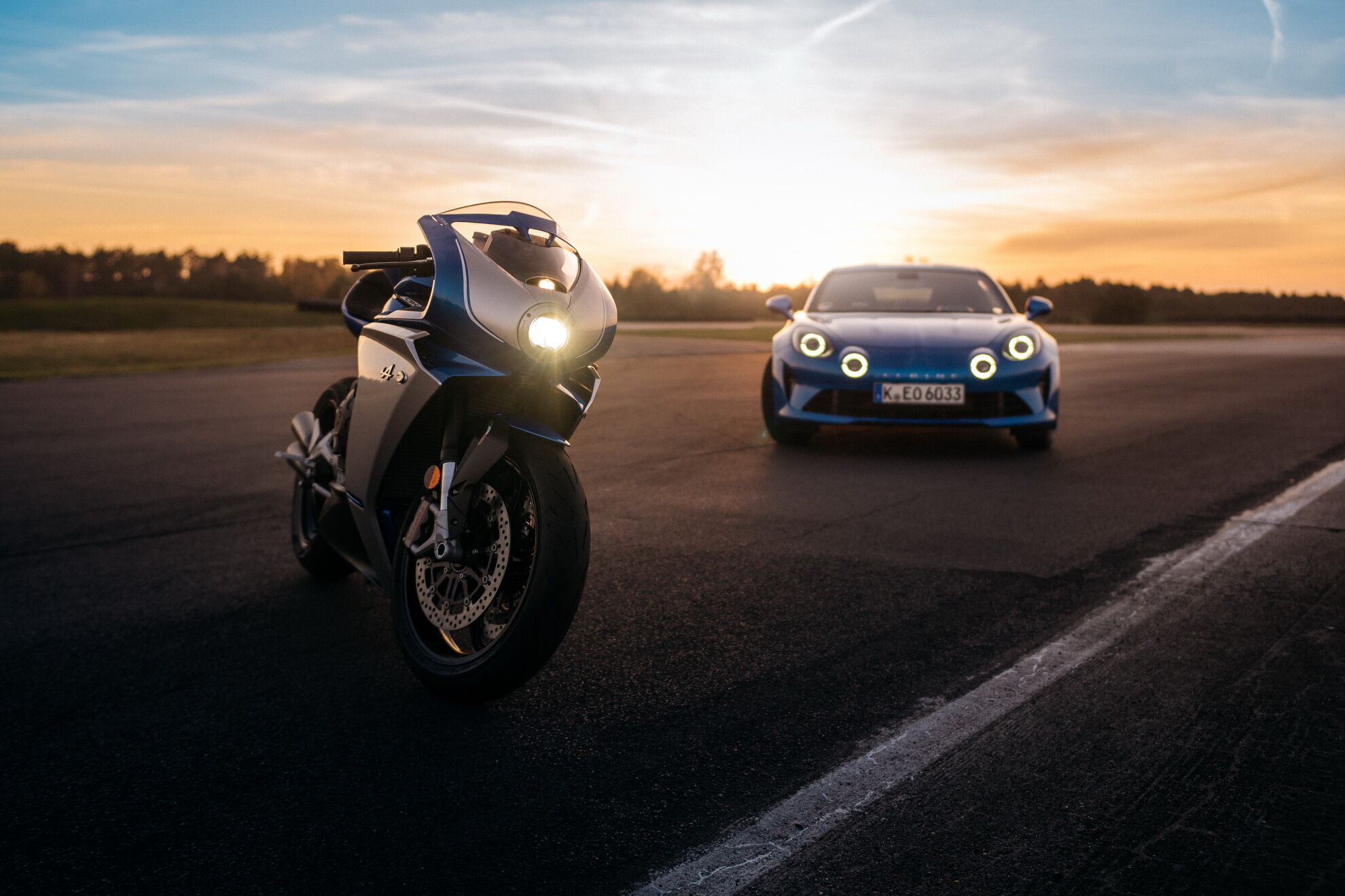 Superveloce Alpine вже доступна для замовлення у фірмовій дилерській мережі MV Agusta