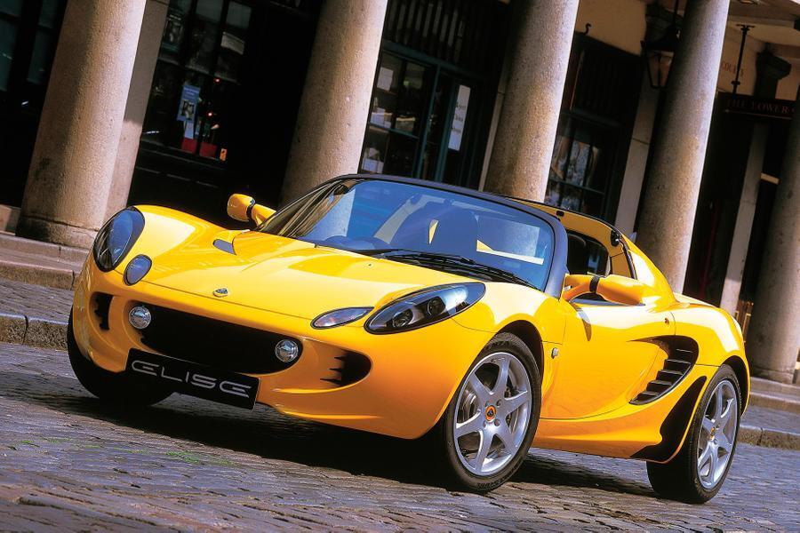 Lotus Elise известен спортивными повадками и... преклонным возрастом