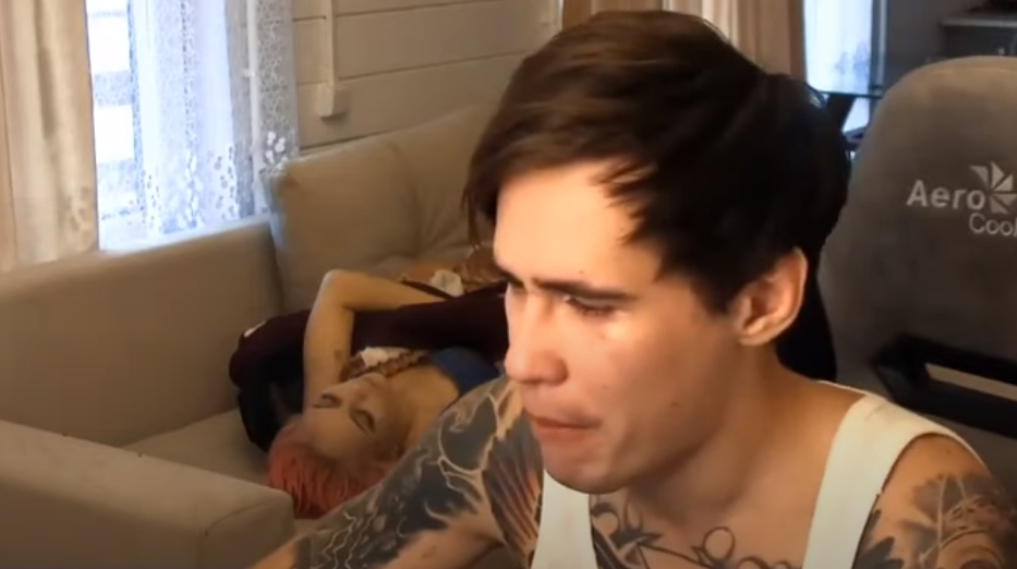 Подруга блогера Reeflay померла в прямому ефірі