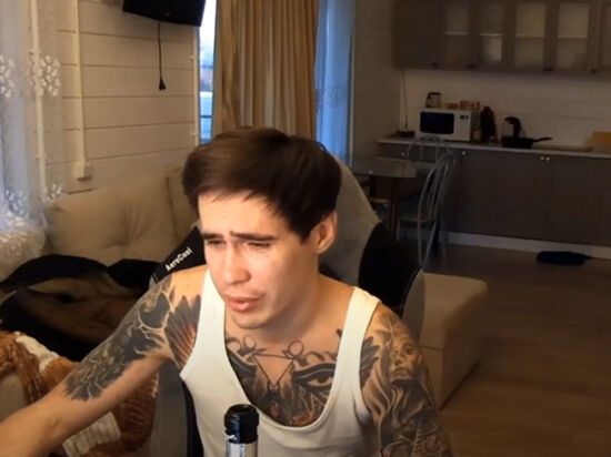 Блогер Reeflay