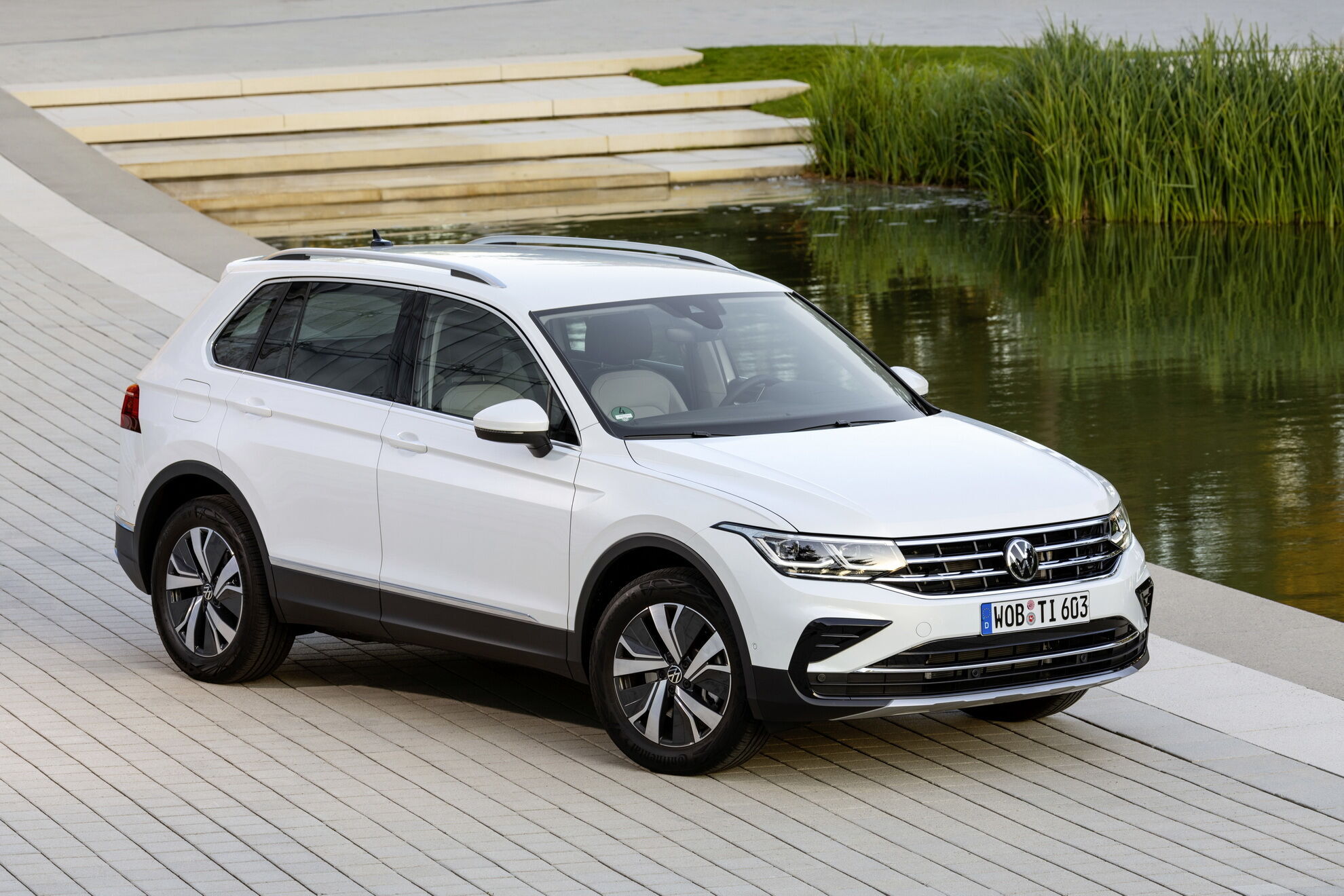 Volkswagen Tiguan eHybrid пополнит модельный ряд гибридных автомобилей немецкого бренда
