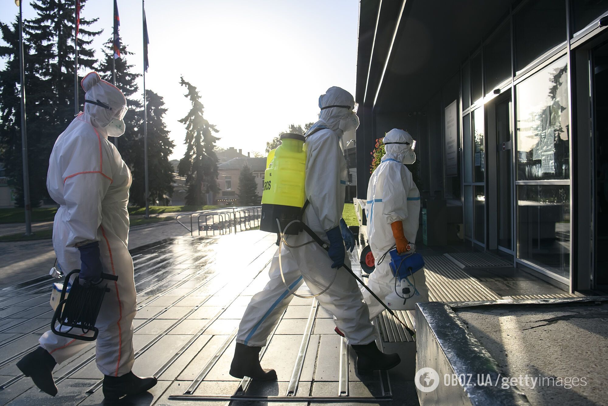 Згодом у світі винайдуть нову вакцину від коронавірусу.