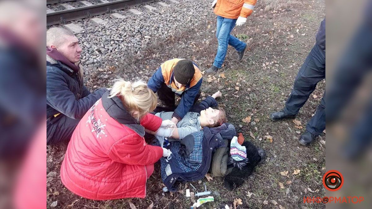 Поезд сбил ребенка в Каменском.