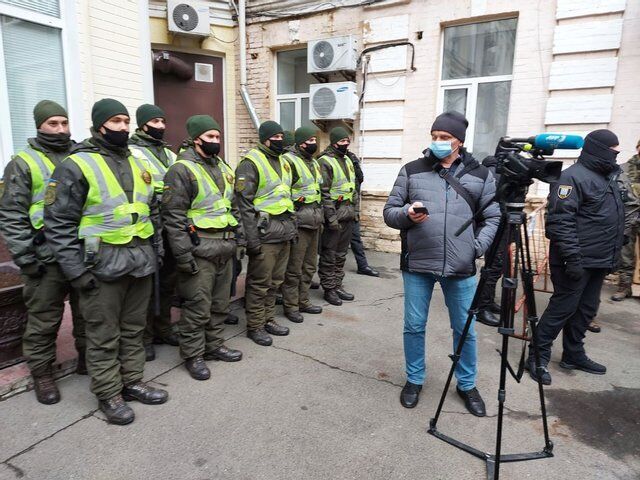 Будівлю охороняли нацгвардійці