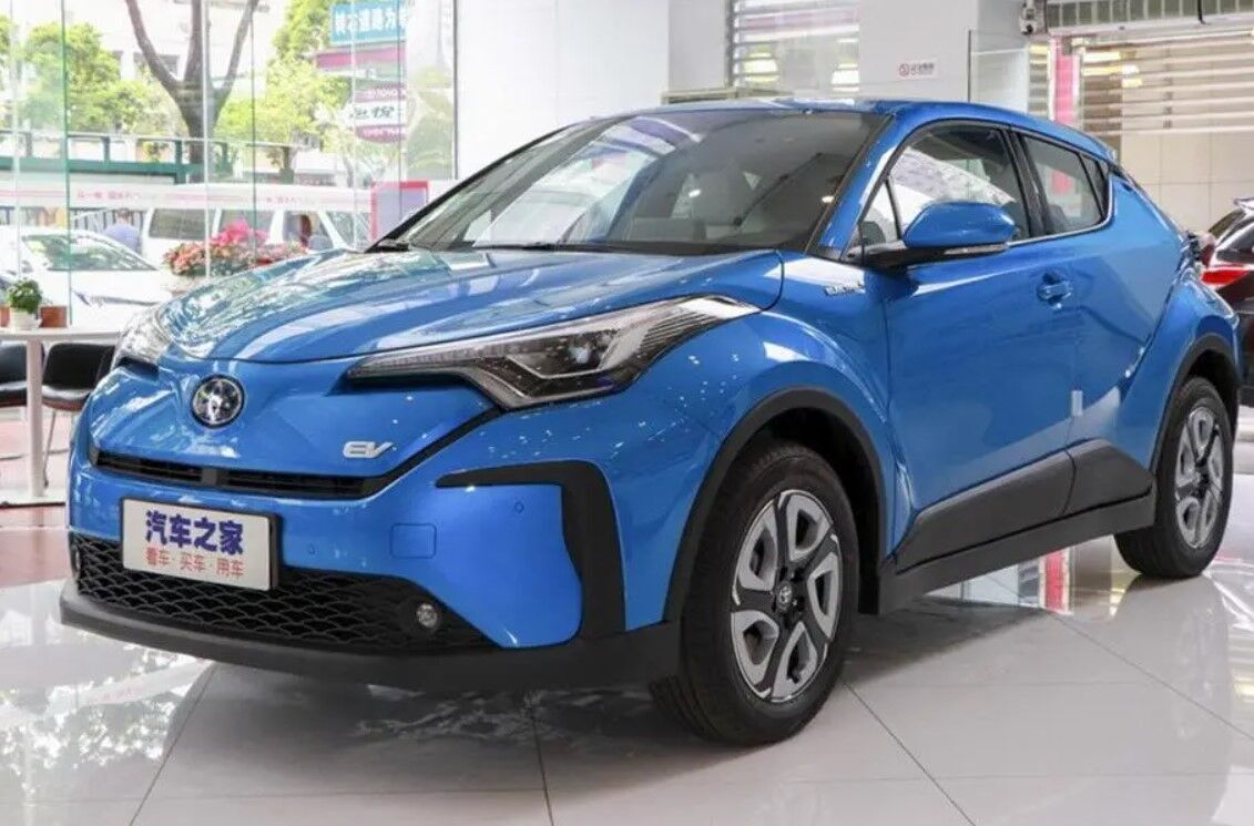 Toyota C-HR Electric – "проходной" электромобиль