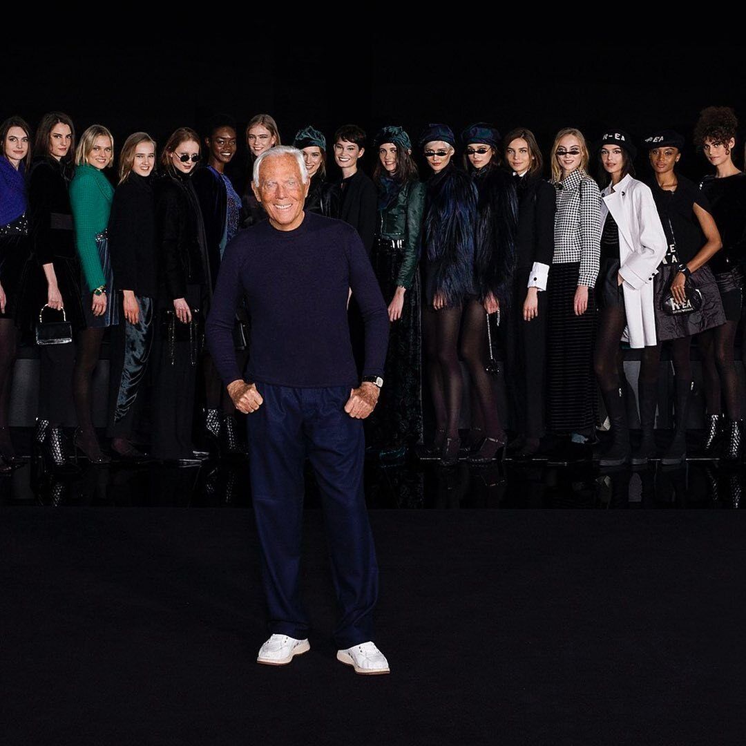 Giorgio Armani провел показ без зрителей