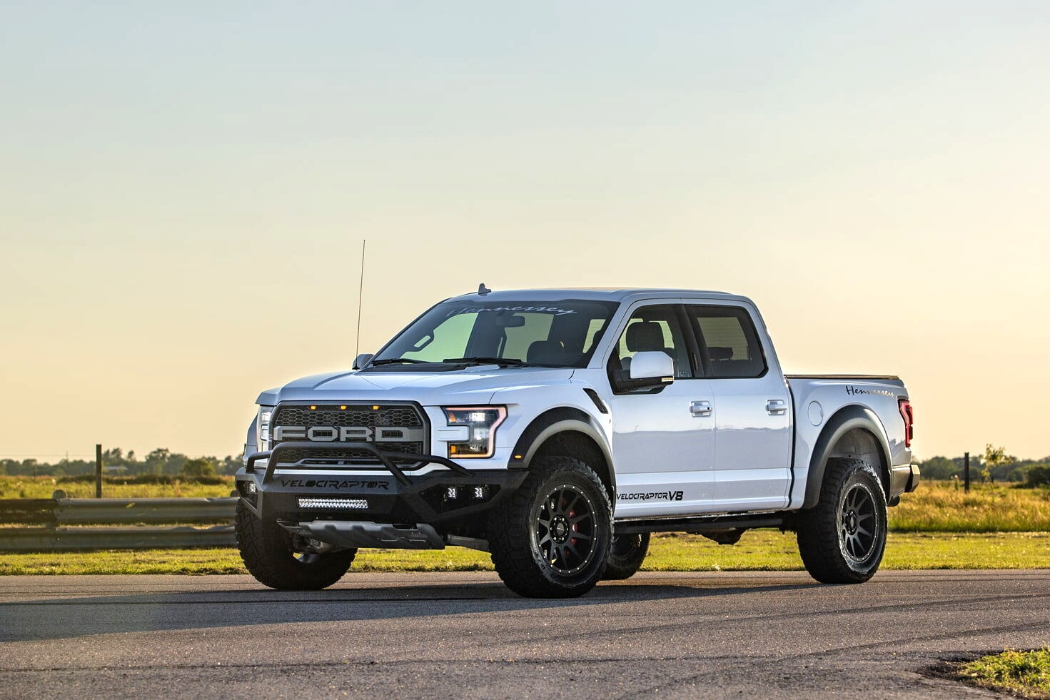 Попередній проєкт Hennessey – VelociRaptor V8 – було створено на базі моделі Ford F-150 Raptor минулого покоління. Вона оснащувався мотором 5-літровим V8, потужність якого збільшили до 768 к.с.